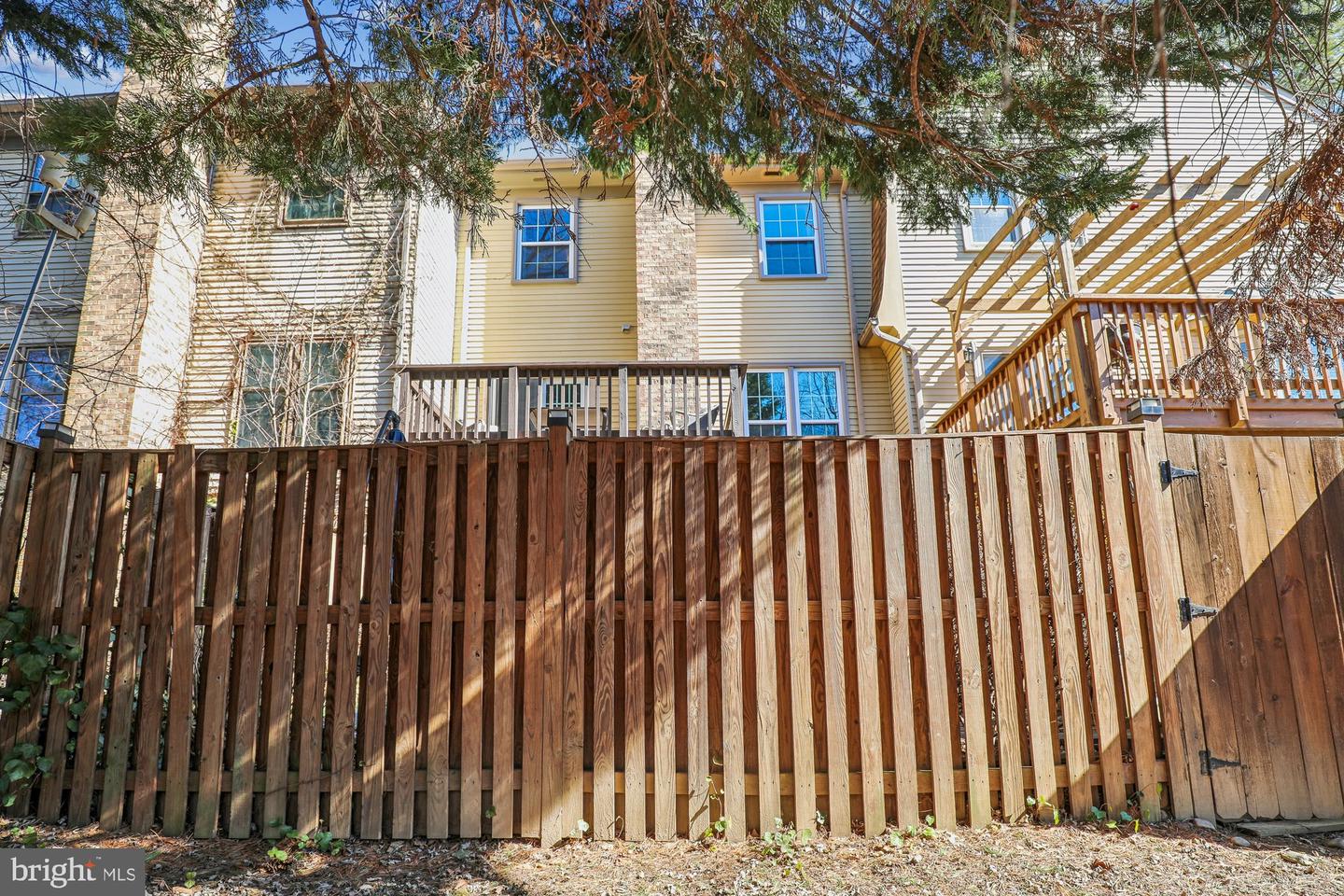 2715 SHAWN LEIGH DR, VIENNA, Virginia 22181, 3 Bedrooms Bedrooms, ,2 BathroomsBathrooms,Residential,For sale,2715 SHAWN LEIGH DR,VAFX2289584 MLS # VAFX2289584