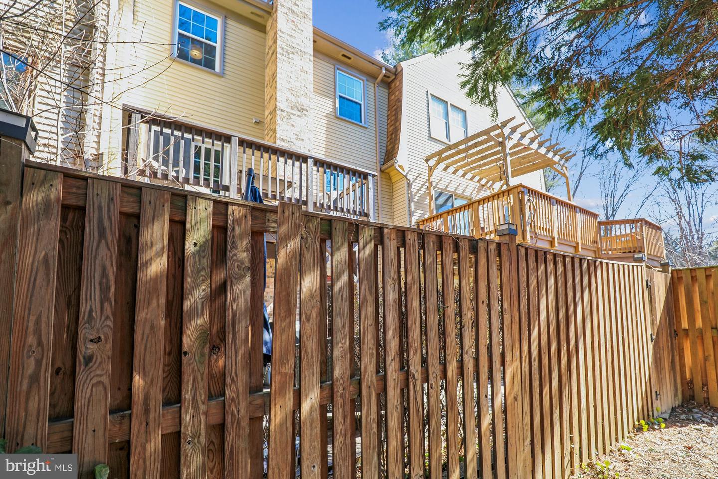 2715 SHAWN LEIGH DR, VIENNA, Virginia 22181, 3 Bedrooms Bedrooms, ,2 BathroomsBathrooms,Residential,For sale,2715 SHAWN LEIGH DR,VAFX2289584 MLS # VAFX2289584