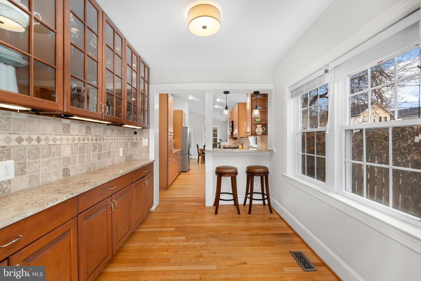 106 E MAPLE ST, ALEXANDRIA, Virginia 22301, 4 Bedrooms Bedrooms, ,3 BathroomsBathrooms,Residential,For sale,106 E MAPLE ST,VAAX2053928 MLS # VAAX2053928