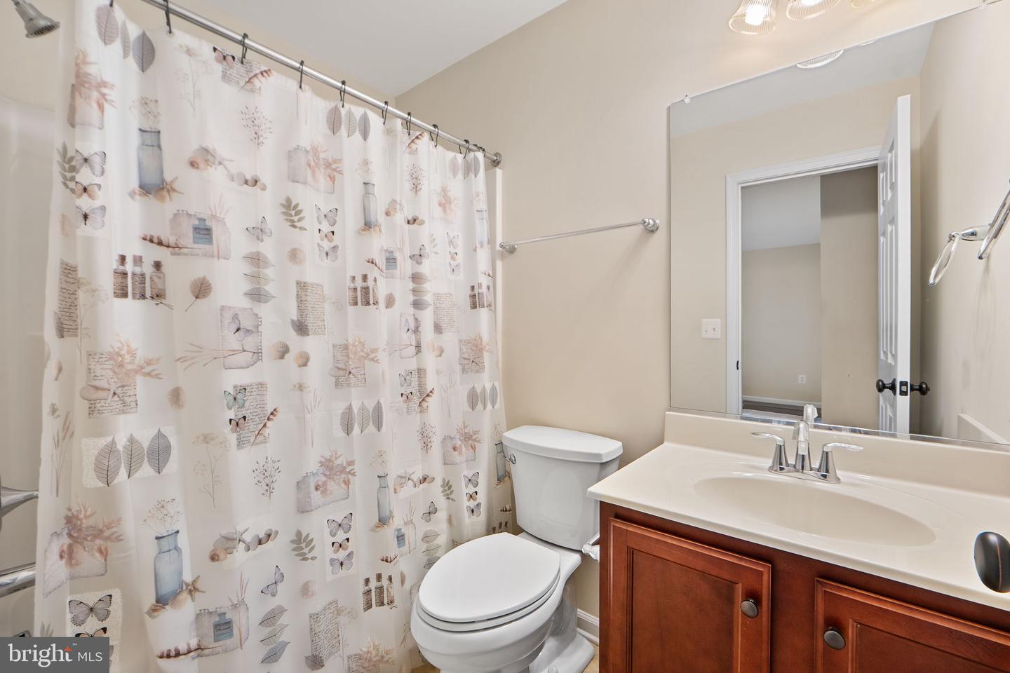 2210 MALLARD LANDING DR, FREDERICKSBURG, Virginia 22408, 4 Bedrooms Bedrooms, ,3 BathroomsBathrooms,Residential,For sale,2210 MALLARD LANDING DR,VASP2039158 MLS # VASP2039158