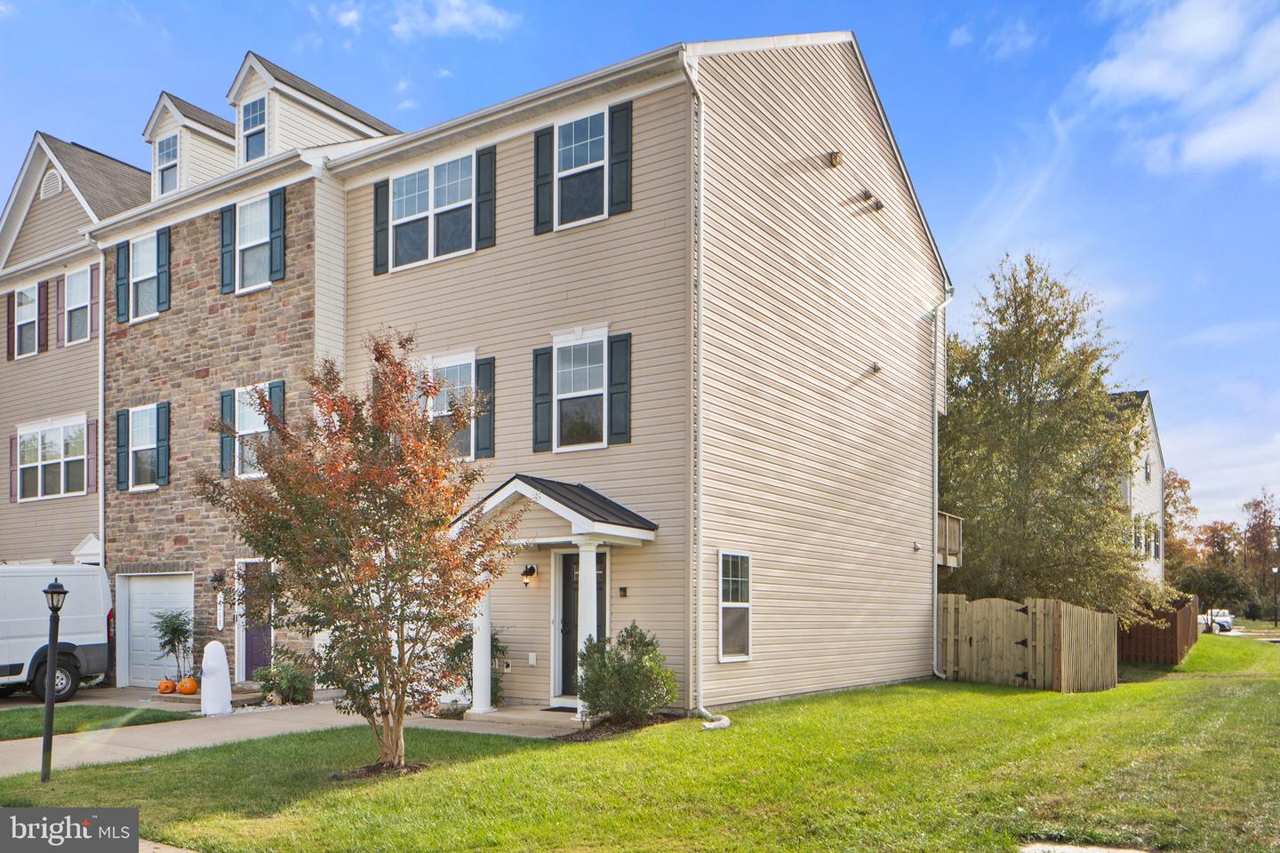 2210 MALLARD LANDING DR, FREDERICKSBURG, Virginia 22408, 4 Bedrooms Bedrooms, ,3 BathroomsBathrooms,Residential,For sale,2210 MALLARD LANDING DR,VASP2039158 MLS # VASP2039158