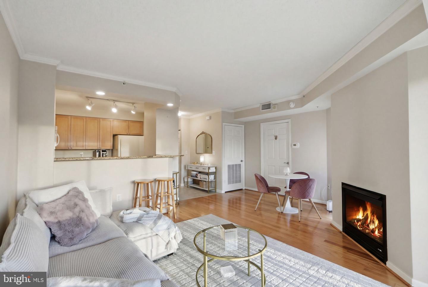 3101 N HAMPTON DR #608, ALEXANDRIA, Virginia 22302, 1 Bedroom Bedrooms, ,1 BathroomBathrooms,Residential,For sale,3101 N HAMPTON DR #608,VAAX2053946 MLS # VAAX2053946