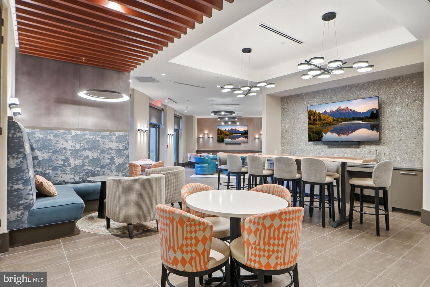 3101 N HAMPTON DR #608, ALEXANDRIA, Virginia 22302, 1 Bedroom Bedrooms, ,1 BathroomBathrooms,Residential,For sale,3101 N HAMPTON DR #608,VAAX2053946 MLS # VAAX2053946