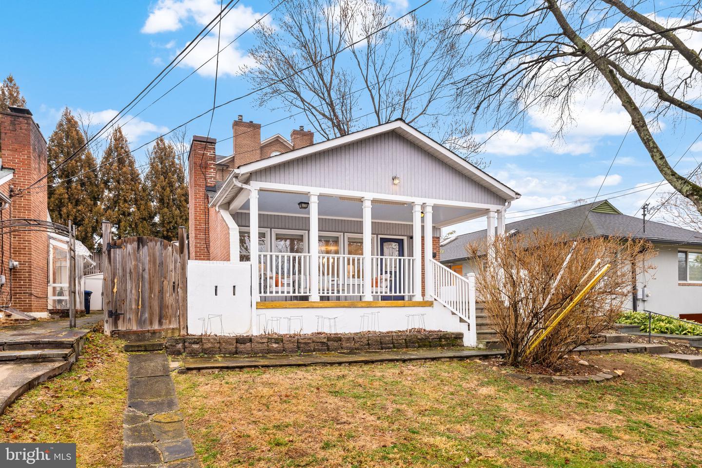 1615 45TH ST NW, WASHINGTON, District Of Columbia 20007, 5 Bedrooms Bedrooms, ,2 BathroomsBathrooms,Residential,For sale,1615 45TH ST NW,DCDC2245242 MLS # DCDC2245242