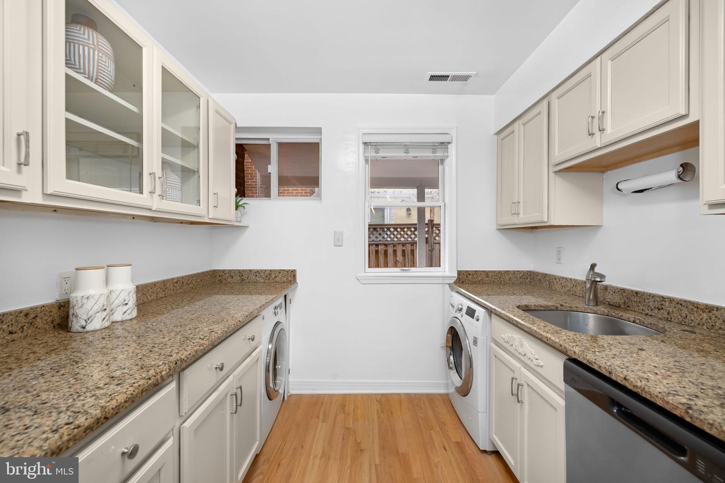 1615 45TH ST NW, WASHINGTON, District Of Columbia 20007, 5 Bedrooms Bedrooms, ,2 BathroomsBathrooms,Residential,For sale,1615 45TH ST NW,DCDC2245242 MLS # DCDC2245242