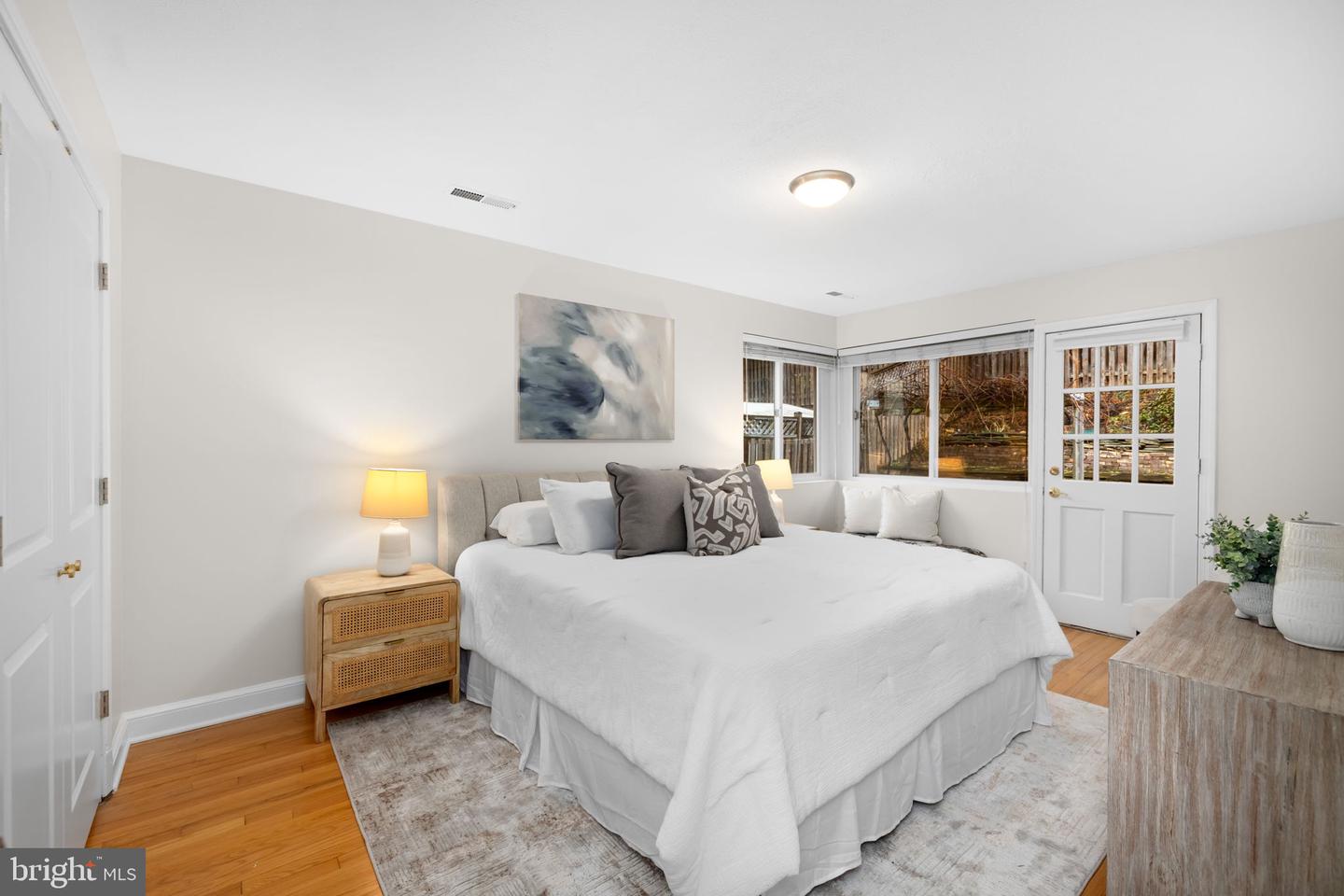 1615 45TH ST NW, WASHINGTON, District Of Columbia 20007, 5 Bedrooms Bedrooms, ,2 BathroomsBathrooms,Residential,For sale,1615 45TH ST NW,DCDC2245242 MLS # DCDC2245242