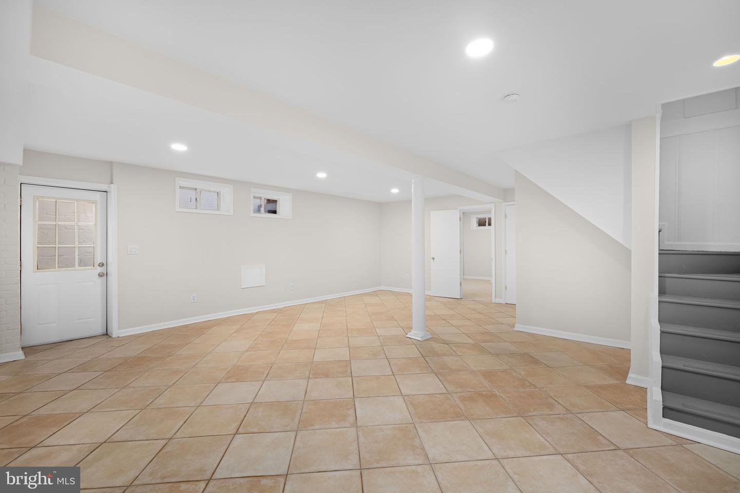 1615 45TH ST NW, WASHINGTON, District Of Columbia 20007, 5 Bedrooms Bedrooms, ,2 BathroomsBathrooms,Residential,For sale,1615 45TH ST NW,DCDC2245242 MLS # DCDC2245242