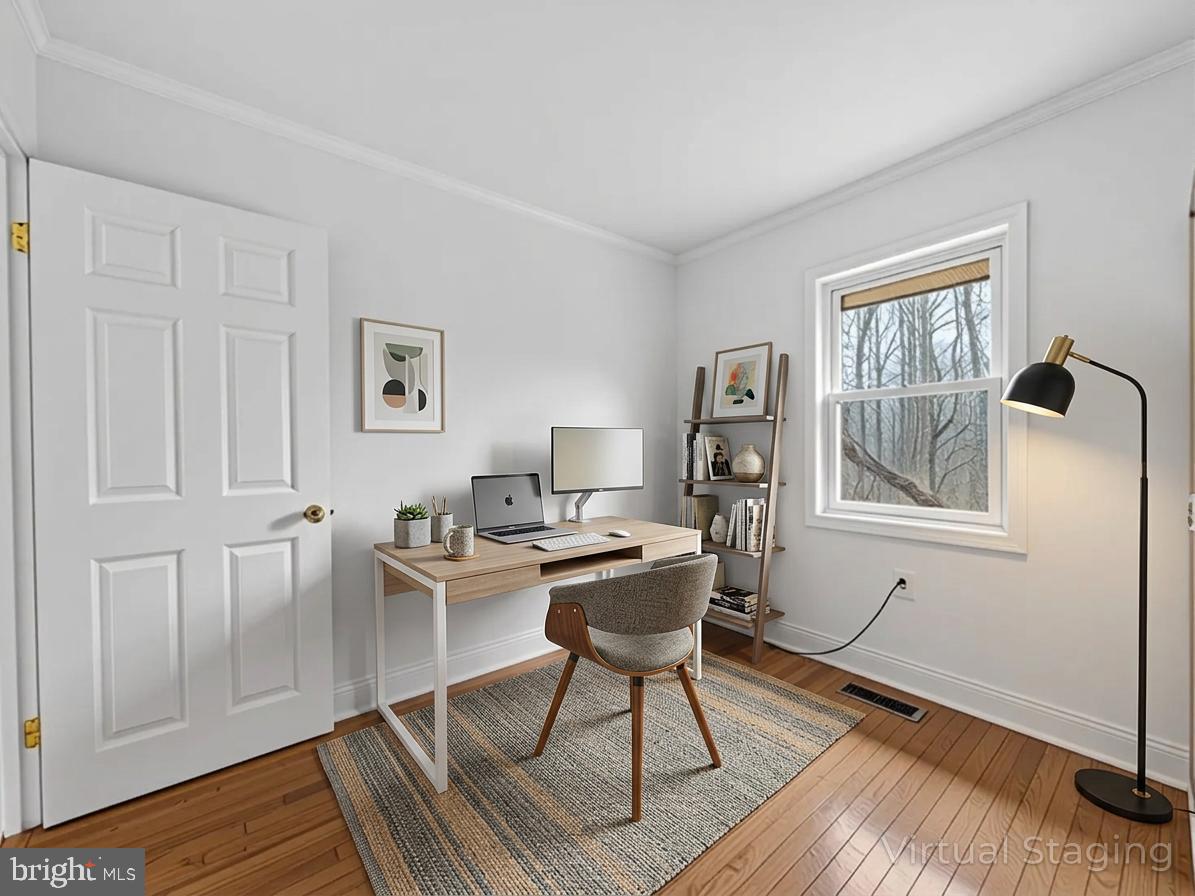 5552 PEPPERCORN DR, BURKE, Virginia 22015, 3 Bedrooms Bedrooms, ,2 BathroomsBathrooms,Residential,For sale,5552 PEPPERCORN DR,VAFX2290054 MLS # VAFX2290054