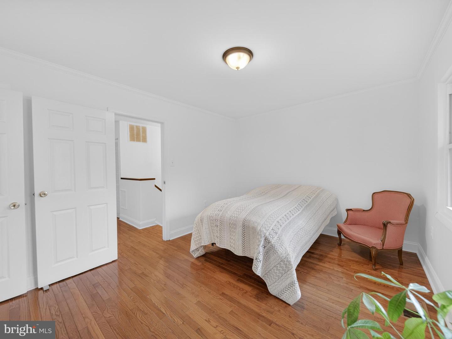 5552 PEPPERCORN DR, BURKE, Virginia 22015, 3 Bedrooms Bedrooms, ,2 BathroomsBathrooms,Residential,For sale,5552 PEPPERCORN DR,VAFX2290054 MLS # VAFX2290054