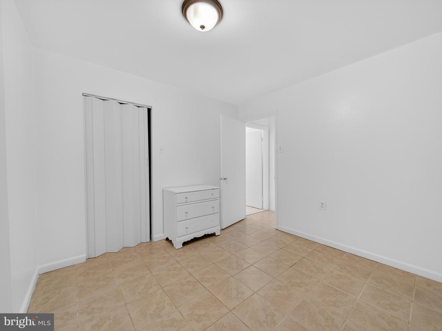 5552 PEPPERCORN DR, BURKE, Virginia 22015, 3 Bedrooms Bedrooms, ,2 BathroomsBathrooms,Residential,For sale,5552 PEPPERCORN DR,VAFX2290054 MLS # VAFX2290054