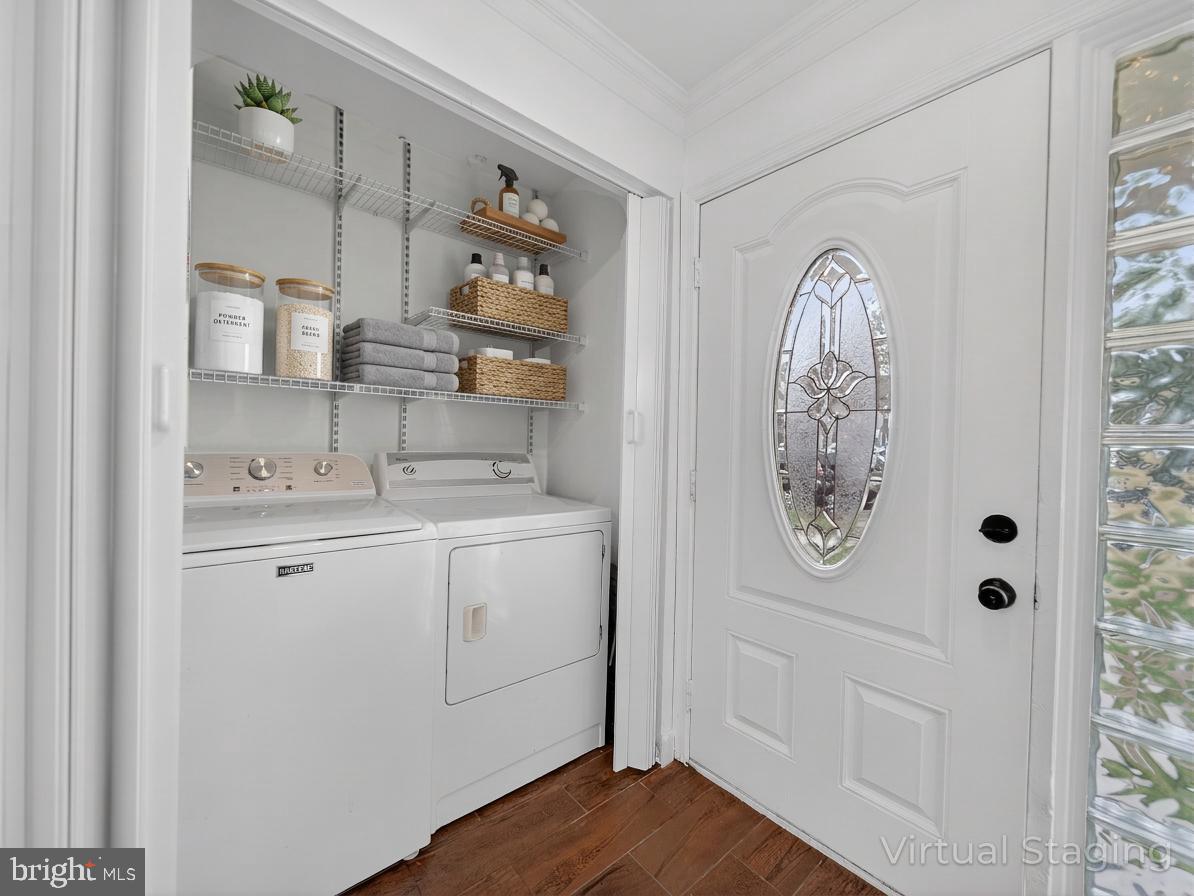 5552 PEPPERCORN DR, BURKE, Virginia 22015, 3 Bedrooms Bedrooms, ,2 BathroomsBathrooms,Residential,For sale,5552 PEPPERCORN DR,VAFX2290054 MLS # VAFX2290054