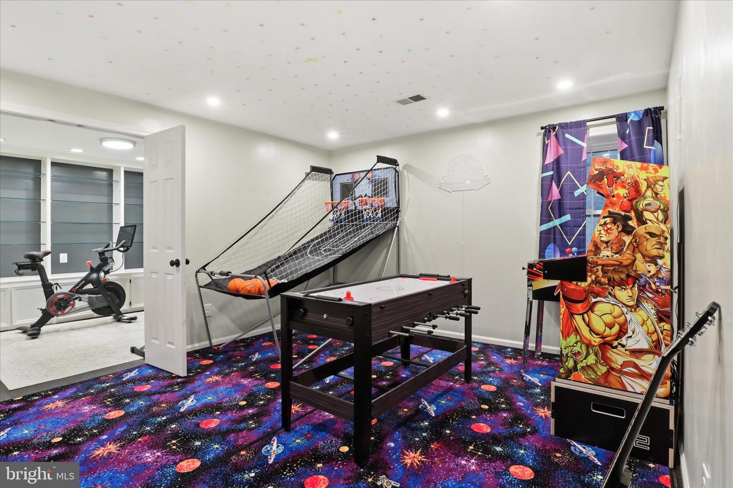 1787 DUFFIELD LN, ALEXANDRIA, Virginia 22307, 3 Bedrooms Bedrooms, ,3 BathroomsBathrooms,Residential,For sale,1787 DUFFIELD LN,VAFX2290082 MLS # VAFX2290082