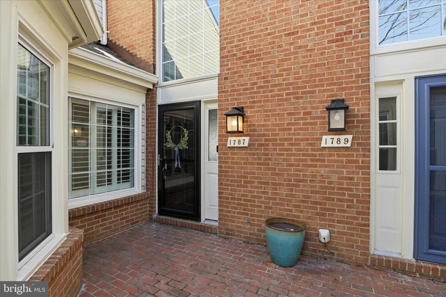 1787 DUFFIELD LN, ALEXANDRIA, Virginia 22307, 3 Bedrooms Bedrooms, ,3 BathroomsBathrooms,Residential,For sale,1787 DUFFIELD LN,VAFX2290082 MLS # VAFX2290082