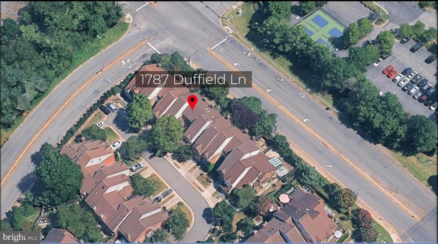 1787 DUFFIELD LN, ALEXANDRIA, Virginia 22307, 3 Bedrooms Bedrooms, ,3 BathroomsBathrooms,Residential,For sale,1787 DUFFIELD LN,VAFX2290082 MLS # VAFX2290082