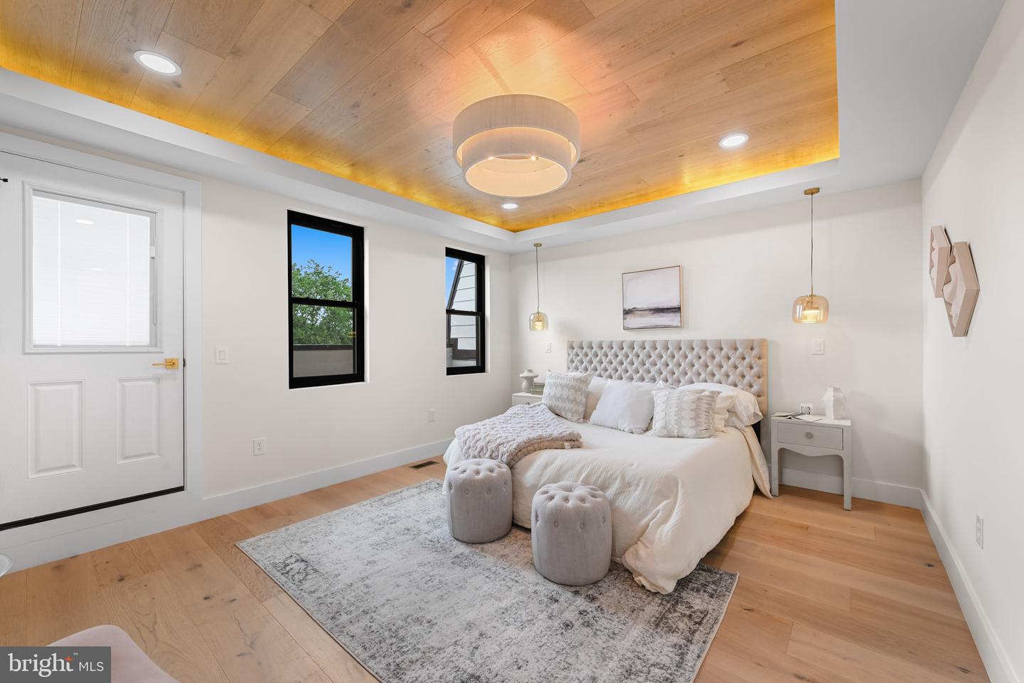 515 KENTUCKY AVE SE, WASHINGTON, District Of Columbia 20003, 5 Bedrooms Bedrooms, ,4 BathroomsBathrooms,Residential,For sale,515 KENTUCKY AVE SE,DCDC2245598 MLS # DCDC2245598