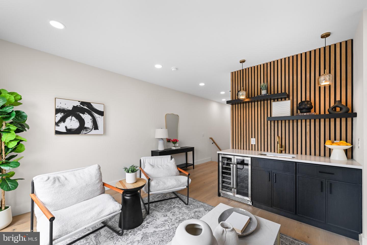 515 KENTUCKY AVE SE, WASHINGTON, District Of Columbia 20003, 5 Bedrooms Bedrooms, ,4 BathroomsBathrooms,Residential,For sale,515 KENTUCKY AVE SE,DCDC2245598 MLS # DCDC2245598