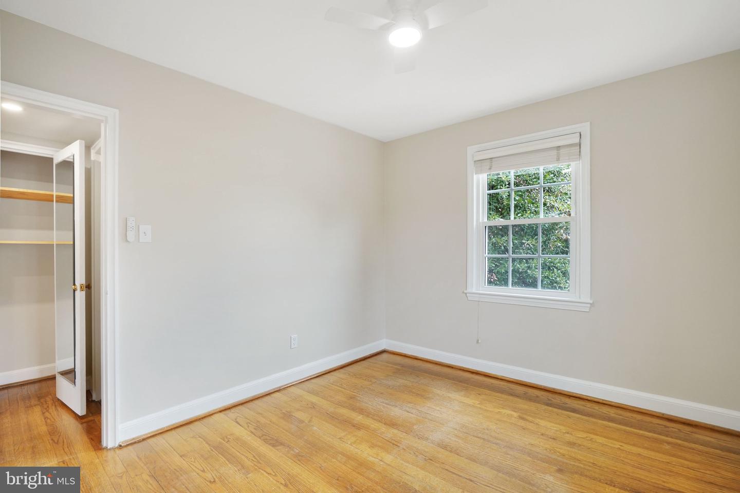 2900 13TH ST S #103, ARLINGTON, Virginia 22204, 2 Bedrooms Bedrooms, ,1 BathroomBathrooms,Residential,For sale,2900 13TH ST S #103,VAAR2068736 MLS # VAAR2068736