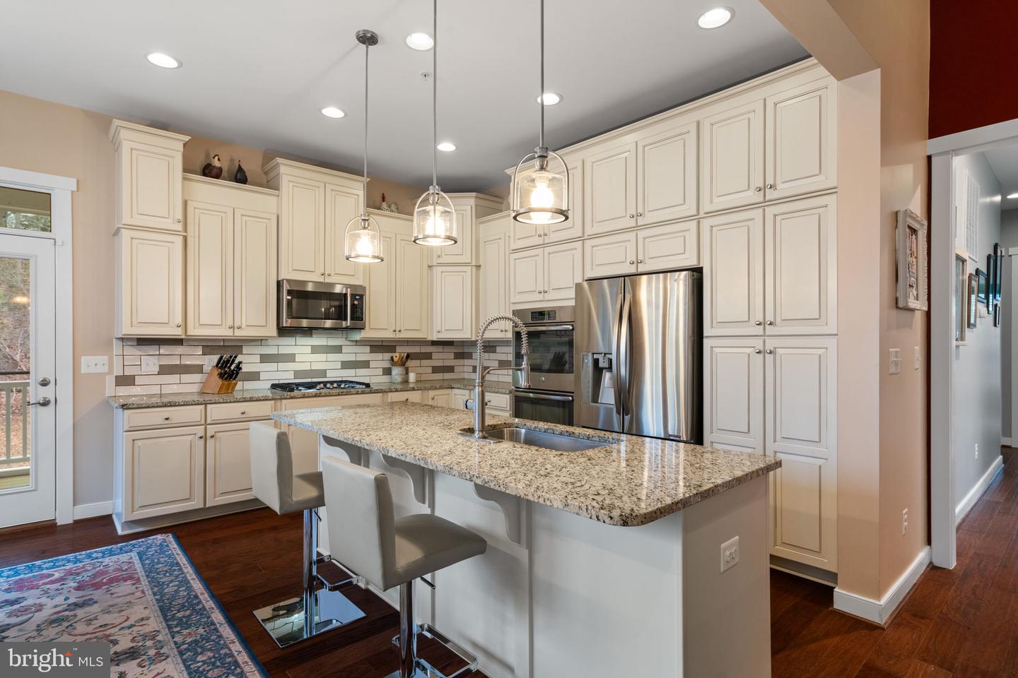 2493 POTOMAC RIVER BLVD, DUMFRIES, Virginia 22026, 3 Bedrooms Bedrooms, 10 Rooms Rooms,3 BathroomsBathrooms,Residential,For sale,2493 POTOMAC RIVER BLVD,VAPW2112280 MLS # VAPW2112280