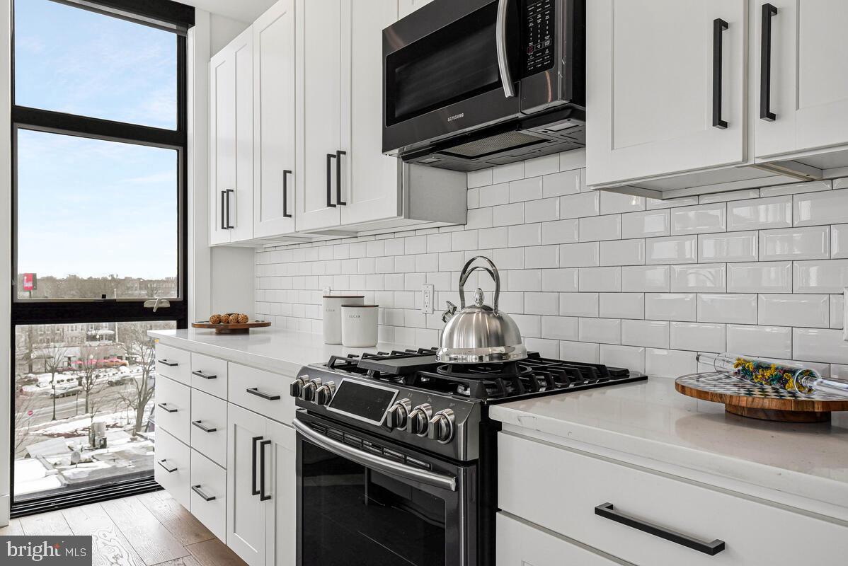 1402 H ST NE #504, WASHINGTON, District Of Columbia 20002, 2 Bedrooms Bedrooms, ,2 BathroomsBathrooms,Residential,For sale,1402 H ST NE #504,DCDC2245640 MLS # DCDC2245640