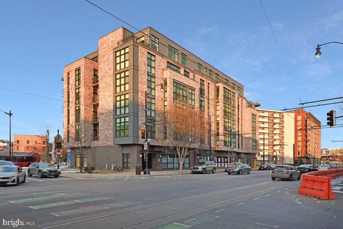 1402 H ST NE #504, WASHINGTON, District Of Columbia 20002, 2 Bedrooms Bedrooms, ,2 BathroomsBathrooms,Residential,For sale,1402 H ST NE #504,DCDC2245640 MLS # DCDC2245640