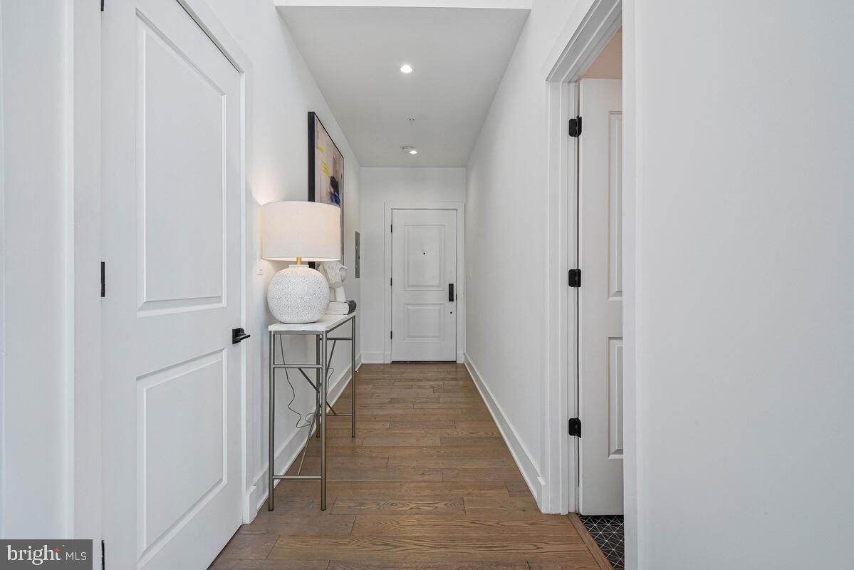 1402 H ST NE #504, WASHINGTON, District Of Columbia 20002, 2 Bedrooms Bedrooms, ,2 BathroomsBathrooms,Residential,For sale,1402 H ST NE #504,DCDC2245640 MLS # DCDC2245640