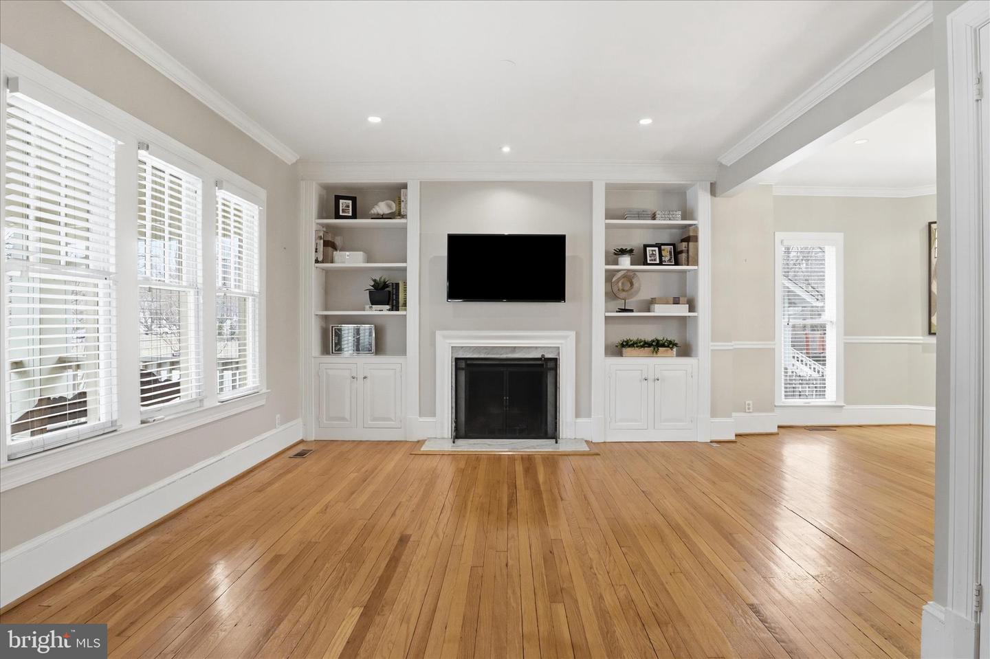 3 W GLENDALE AVE, ALEXANDRIA, Virginia 22301, 4 Bedrooms Bedrooms, ,3 BathroomsBathrooms,Residential,For sale,3 W GLENDALE AVE,VAAX2054032 MLS # VAAX2054032