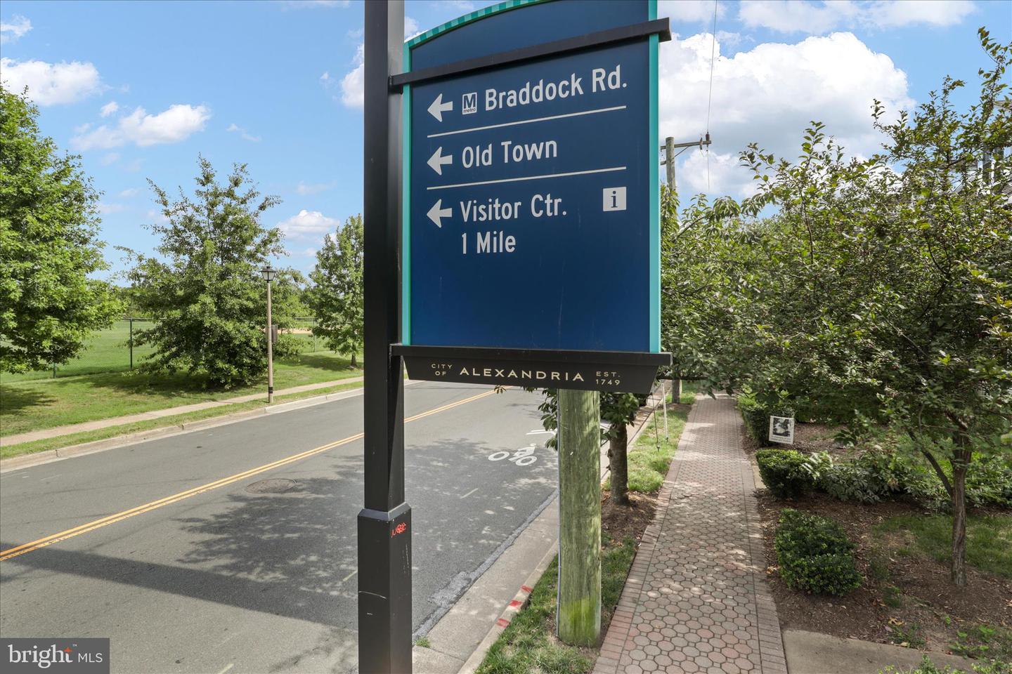 3 W GLENDALE AVE, ALEXANDRIA, Virginia 22301, 4 Bedrooms Bedrooms, ,3 BathroomsBathrooms,Residential,For sale,3 W GLENDALE AVE,VAAX2054032 MLS # VAAX2054032