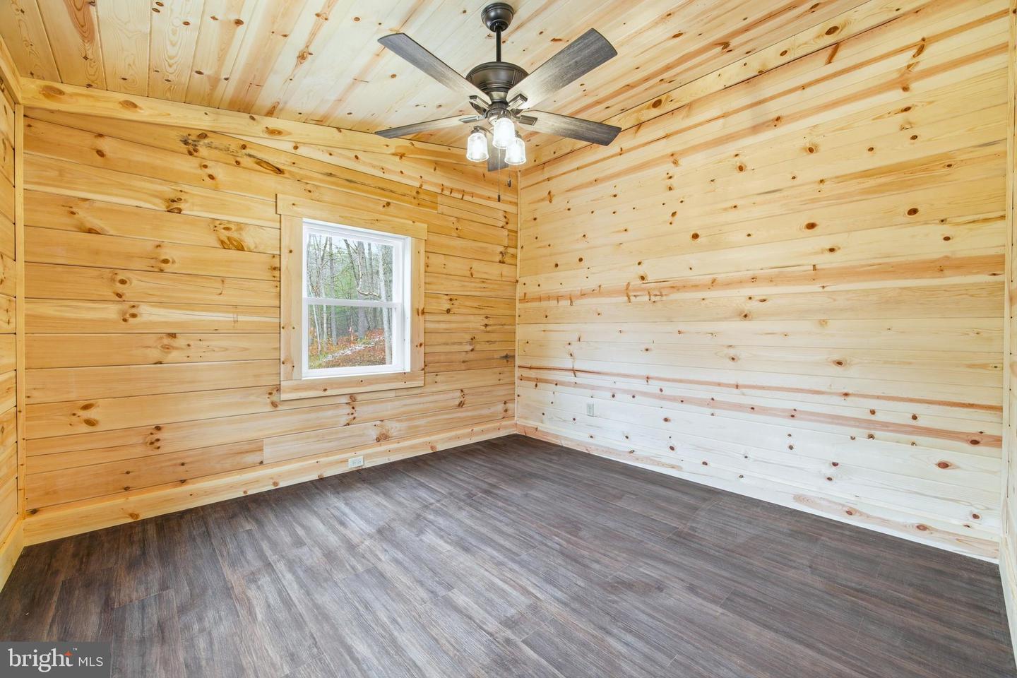 875 WILLOW LN, MOUNT JACKSON, Virginia 22842, 4 Bedrooms Bedrooms, ,2 BathroomsBathrooms,Residential,For sale,875 WILLOW LN,VASH2013562 MLS # VASH2013562