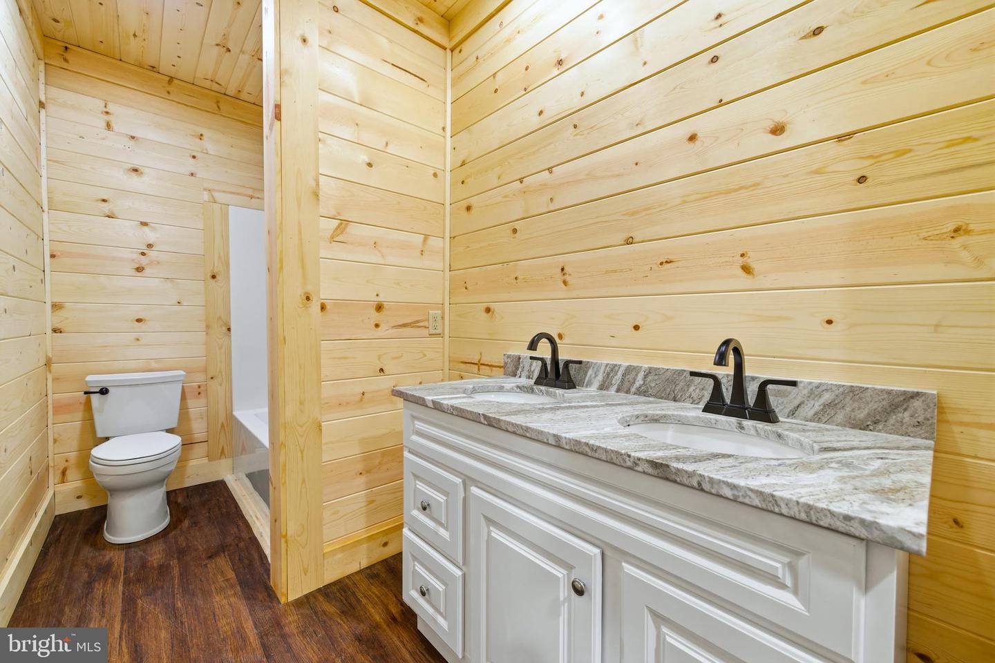 875 WILLOW LN, MOUNT JACKSON, Virginia 22842, 4 Bedrooms Bedrooms, ,2 BathroomsBathrooms,Residential,For sale,875 WILLOW LN,VASH2013562 MLS # VASH2013562