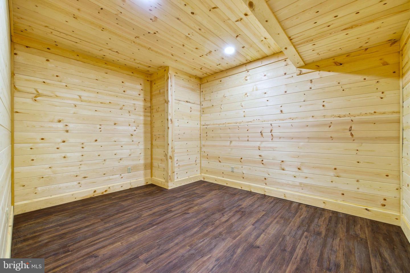 875 WILLOW LN, MOUNT JACKSON, Virginia 22842, 4 Bedrooms Bedrooms, ,2 BathroomsBathrooms,Residential,For sale,875 WILLOW LN,VASH2013562 MLS # VASH2013562