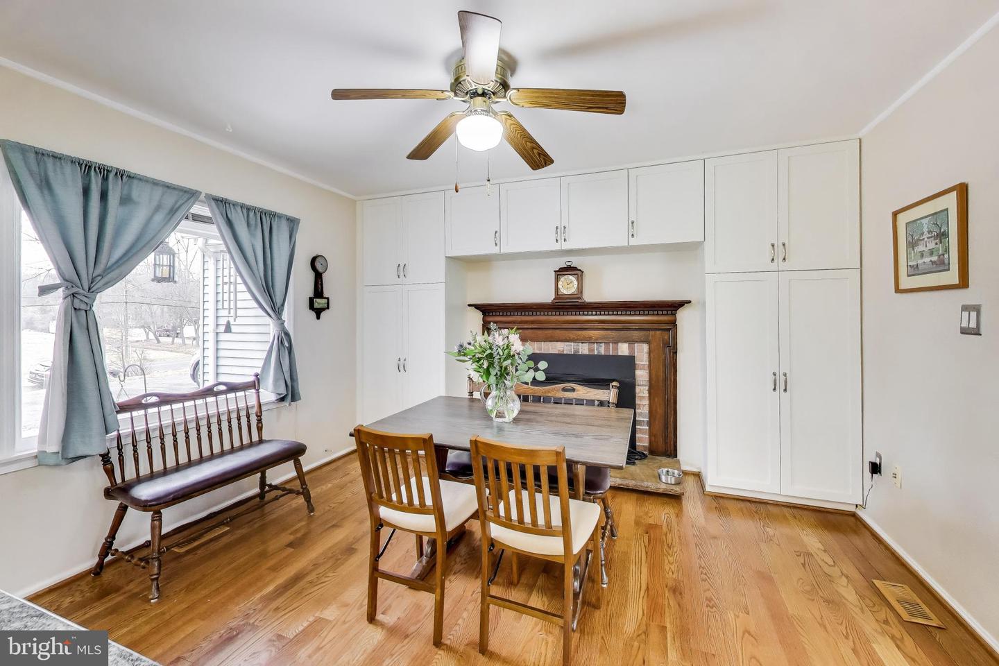 10505 OLD COLCHESTER RD, LORTON, Virginia 22079, 4 Bedrooms Bedrooms, ,3 BathroomsBathrooms,Residential,For sale,10505 OLD COLCHESTER RD,VAFX2290550 MLS # VAFX2290550