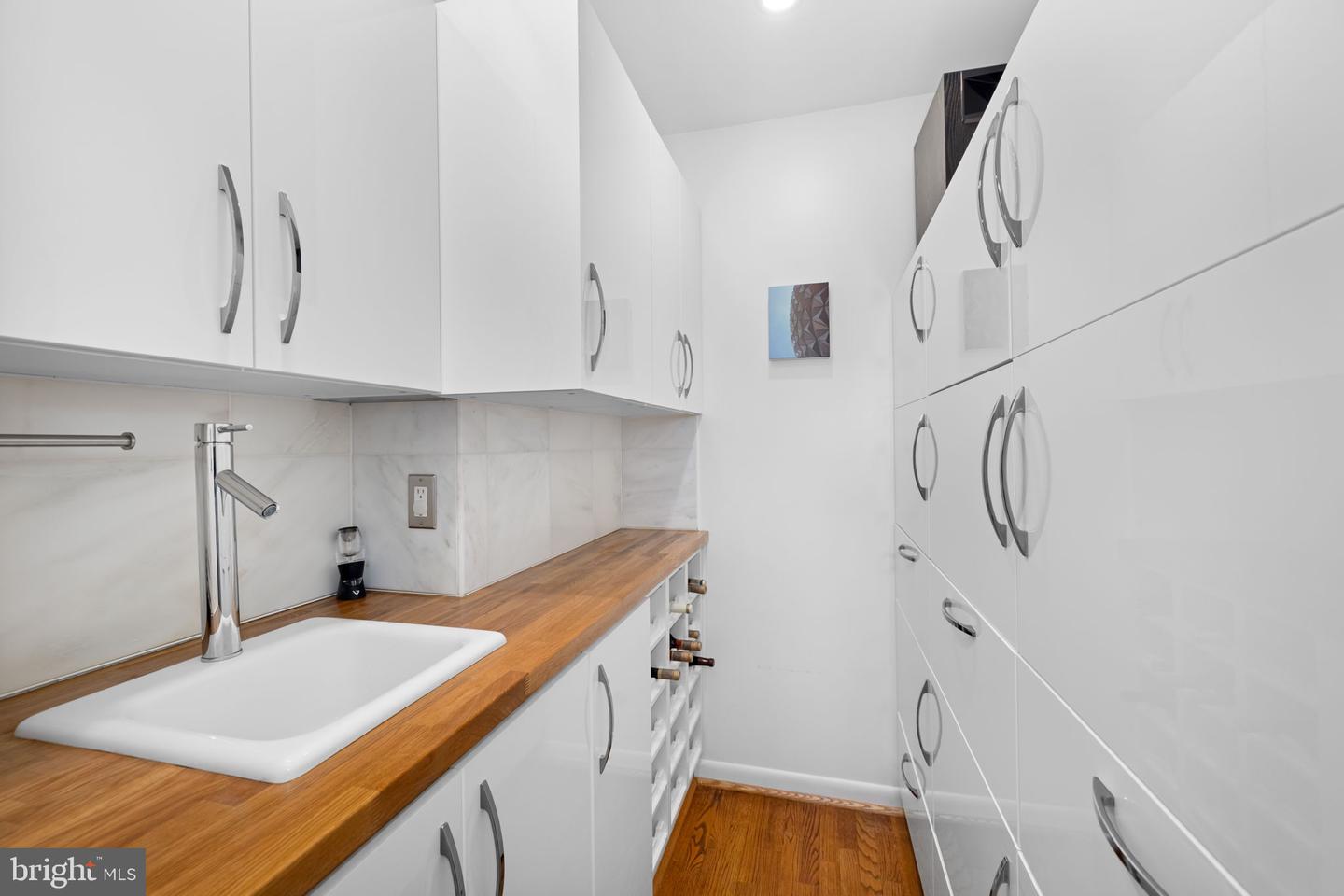 5500 BEECH RIDGE DR, FAIRFAX, Virginia 22030, 5 Bedrooms Bedrooms, ,4 BathroomsBathrooms,Residential,For sale,5500 BEECH RIDGE DR,VAFX2290716 MLS # VAFX2290716