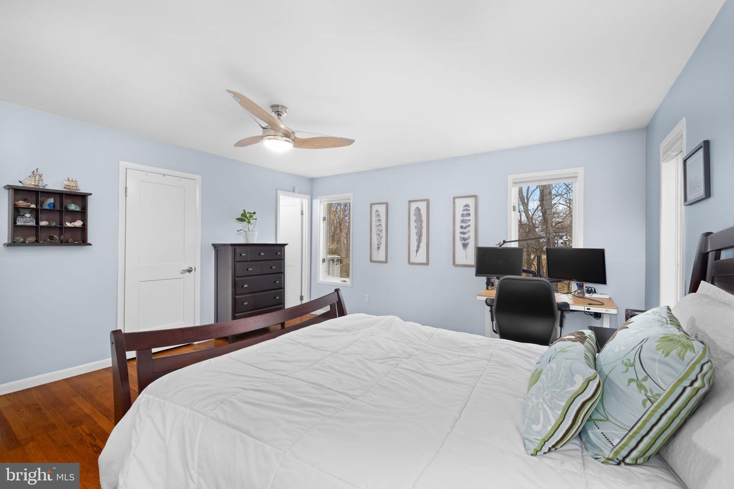 5500 BEECH RIDGE DR, FAIRFAX, Virginia 22030, 5 Bedrooms Bedrooms, ,4 BathroomsBathrooms,Residential,For sale,5500 BEECH RIDGE DR,VAFX2290716 MLS # VAFX2290716