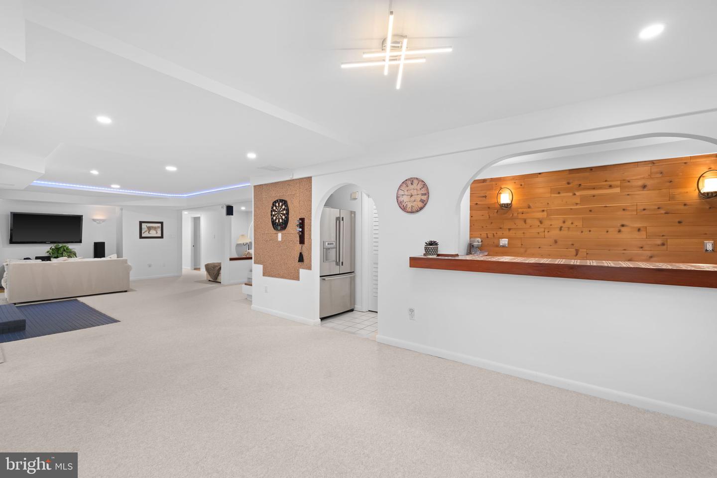 5500 BEECH RIDGE DR, FAIRFAX, Virginia 22030, 5 Bedrooms Bedrooms, ,4 BathroomsBathrooms,Residential,For sale,5500 BEECH RIDGE DR,VAFX2290716 MLS # VAFX2290716