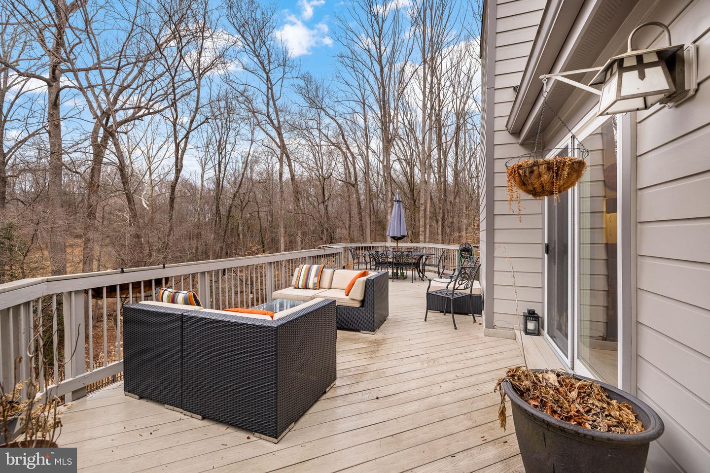 5500 BEECH RIDGE DR, FAIRFAX, Virginia 22030, 5 Bedrooms Bedrooms, ,4 BathroomsBathrooms,Residential,For sale,5500 BEECH RIDGE DR,VAFX2290716 MLS # VAFX2290716