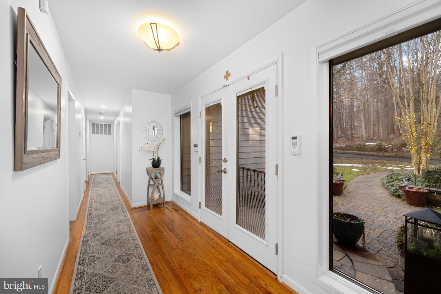 5500 BEECH RIDGE DR, FAIRFAX, Virginia 22030, 5 Bedrooms Bedrooms, ,4 BathroomsBathrooms,Residential,For sale,5500 BEECH RIDGE DR,VAFX2290716 MLS # VAFX2290716