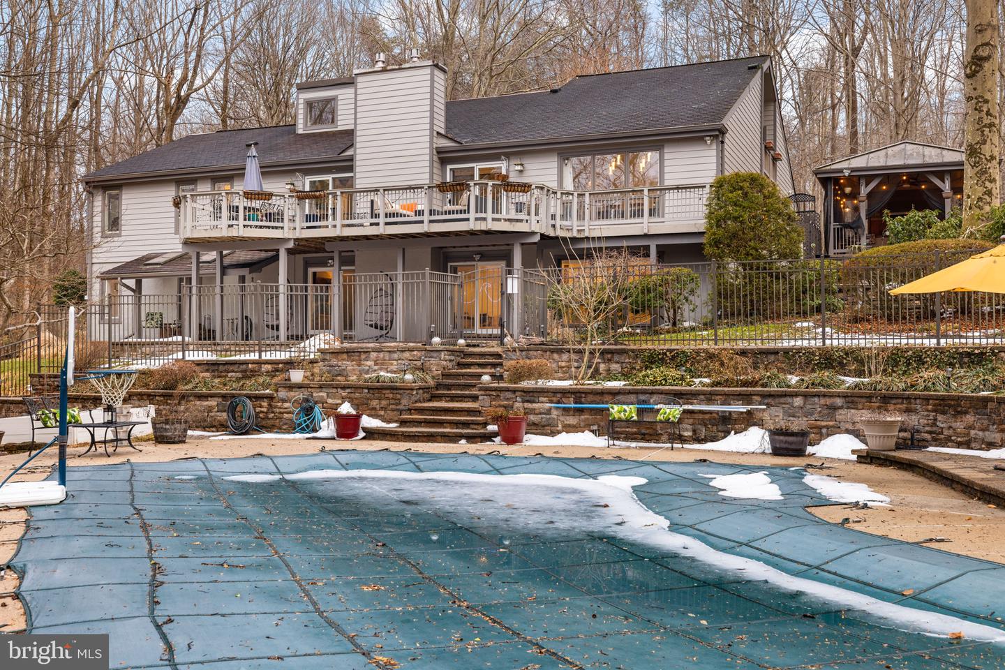 5500 BEECH RIDGE DR, FAIRFAX, Virginia 22030, 5 Bedrooms Bedrooms, ,4 BathroomsBathrooms,Residential,For sale,5500 BEECH RIDGE DR,VAFX2290716 MLS # VAFX2290716