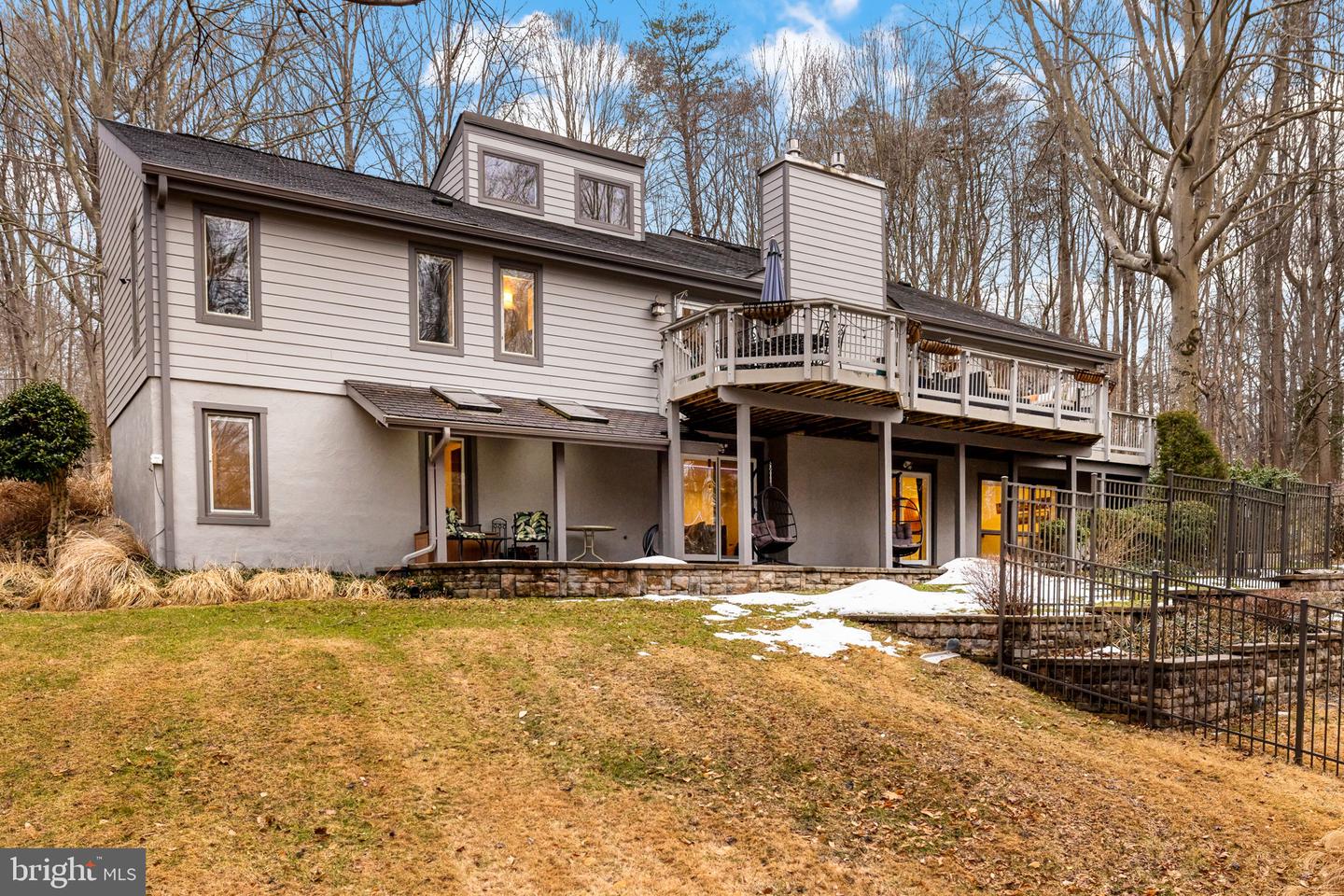 5500 BEECH RIDGE DR, FAIRFAX, Virginia 22030, 5 Bedrooms Bedrooms, ,4 BathroomsBathrooms,Residential,For sale,5500 BEECH RIDGE DR,VAFX2290716 MLS # VAFX2290716