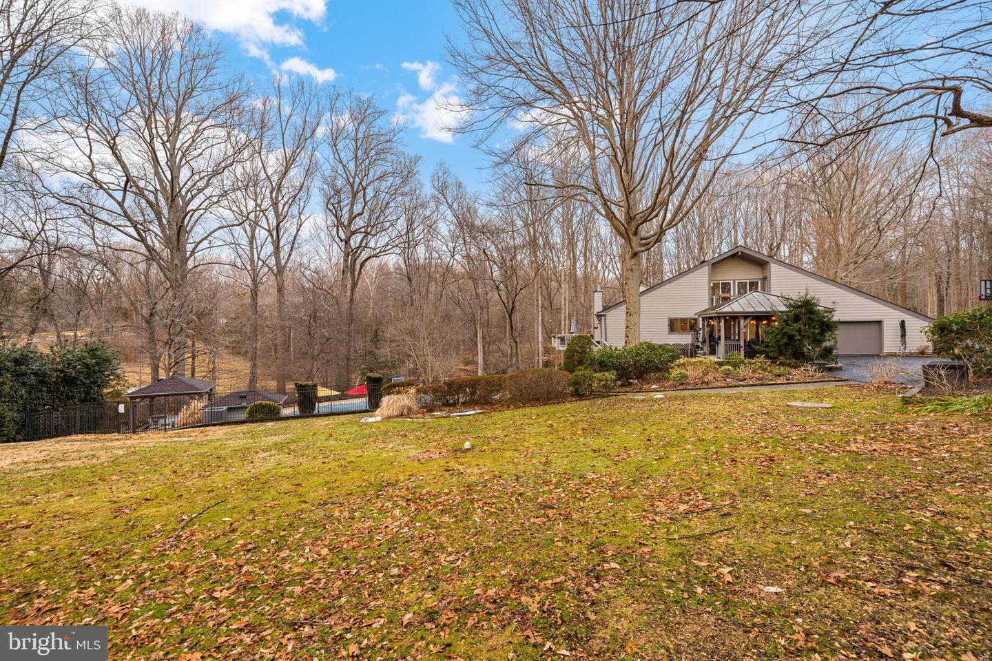 5500 BEECH RIDGE DR, FAIRFAX, Virginia 22030, 5 Bedrooms Bedrooms, ,4 BathroomsBathrooms,Residential,For sale,5500 BEECH RIDGE DR,VAFX2290716 MLS # VAFX2290716