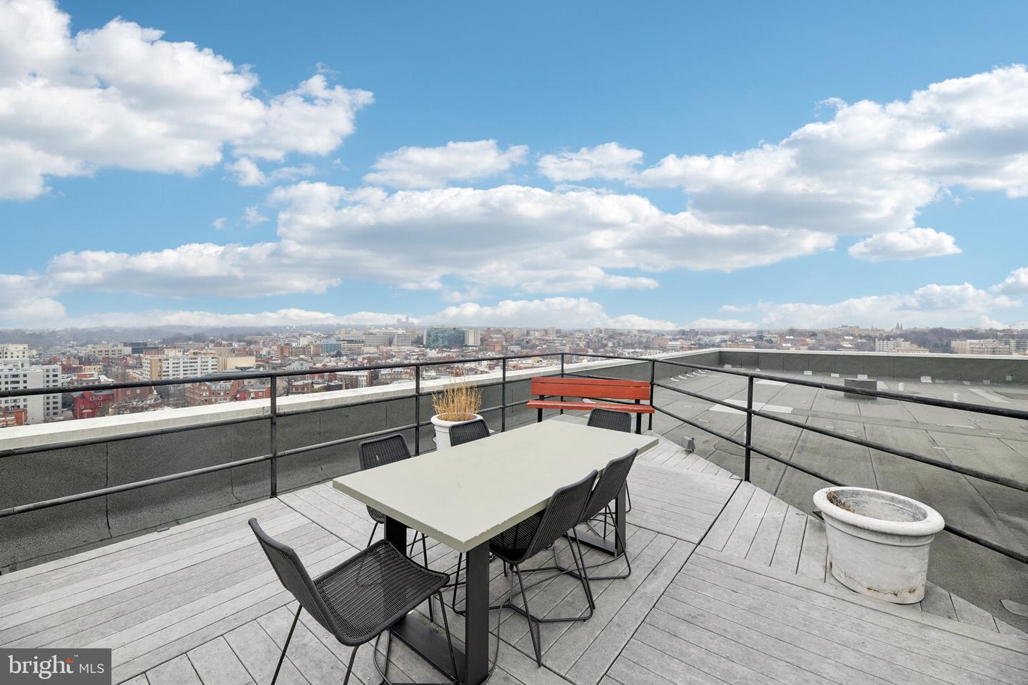 1615 Q ST NW #810, WASHINGTON, District Of Columbia 20009, 1 Bedroom Bedrooms, ,1 BathroomBathrooms,Residential,For sale,1615 Q ST NW #810,DCDC2245894 MLS # DCDC2245894