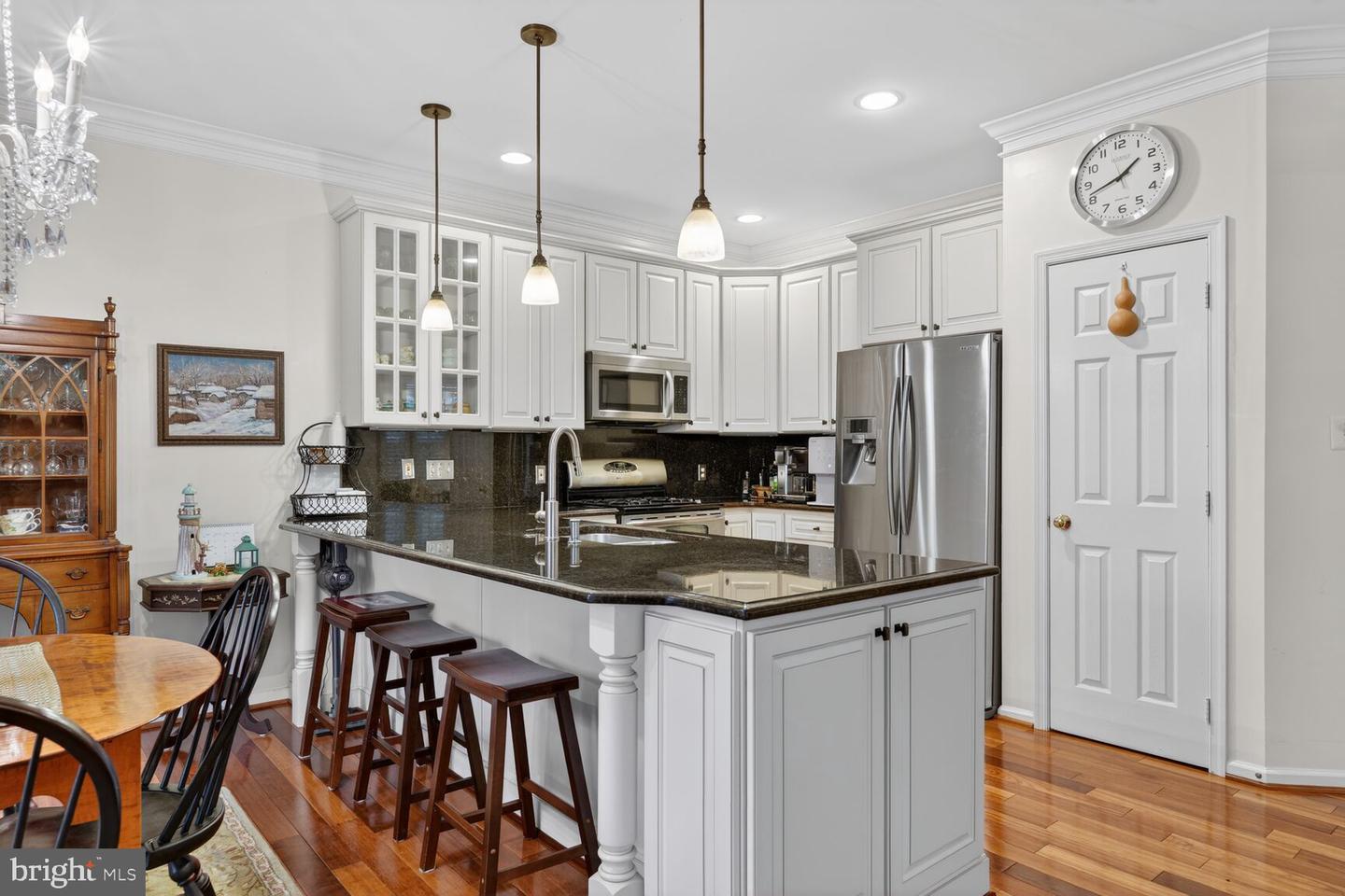 5409 GREEN GLEN LN, ALEXANDRIA, Virginia 22315, 5 Bedrooms Bedrooms, ,3 BathroomsBathrooms,Residential,For sale,5409 GREEN GLEN LN,VAFX2290898 MLS # VAFX2290898