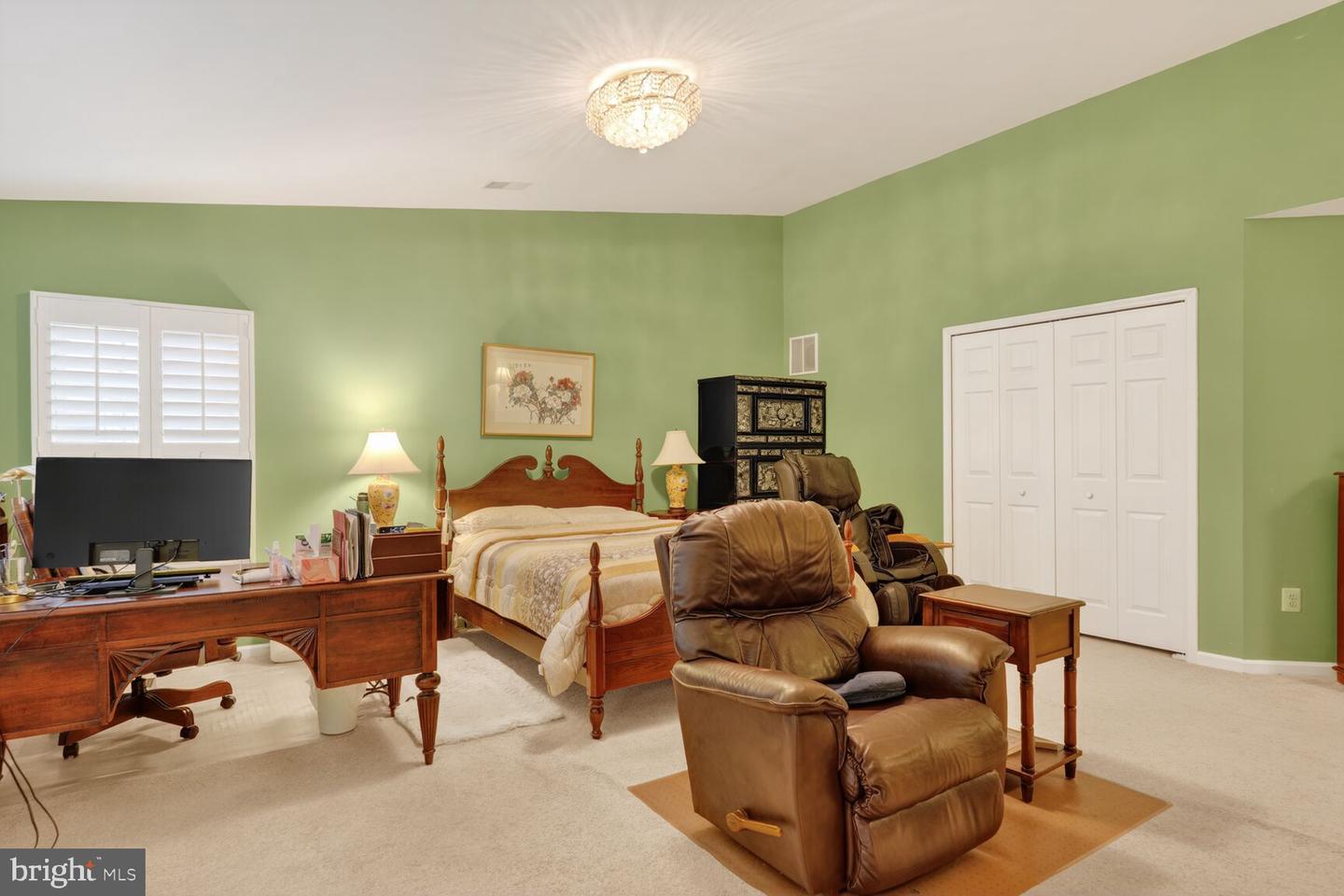 5409 GREEN GLEN LN, ALEXANDRIA, Virginia 22315, 5 Bedrooms Bedrooms, ,3 BathroomsBathrooms,Residential,For sale,5409 GREEN GLEN LN,VAFX2290898 MLS # VAFX2290898