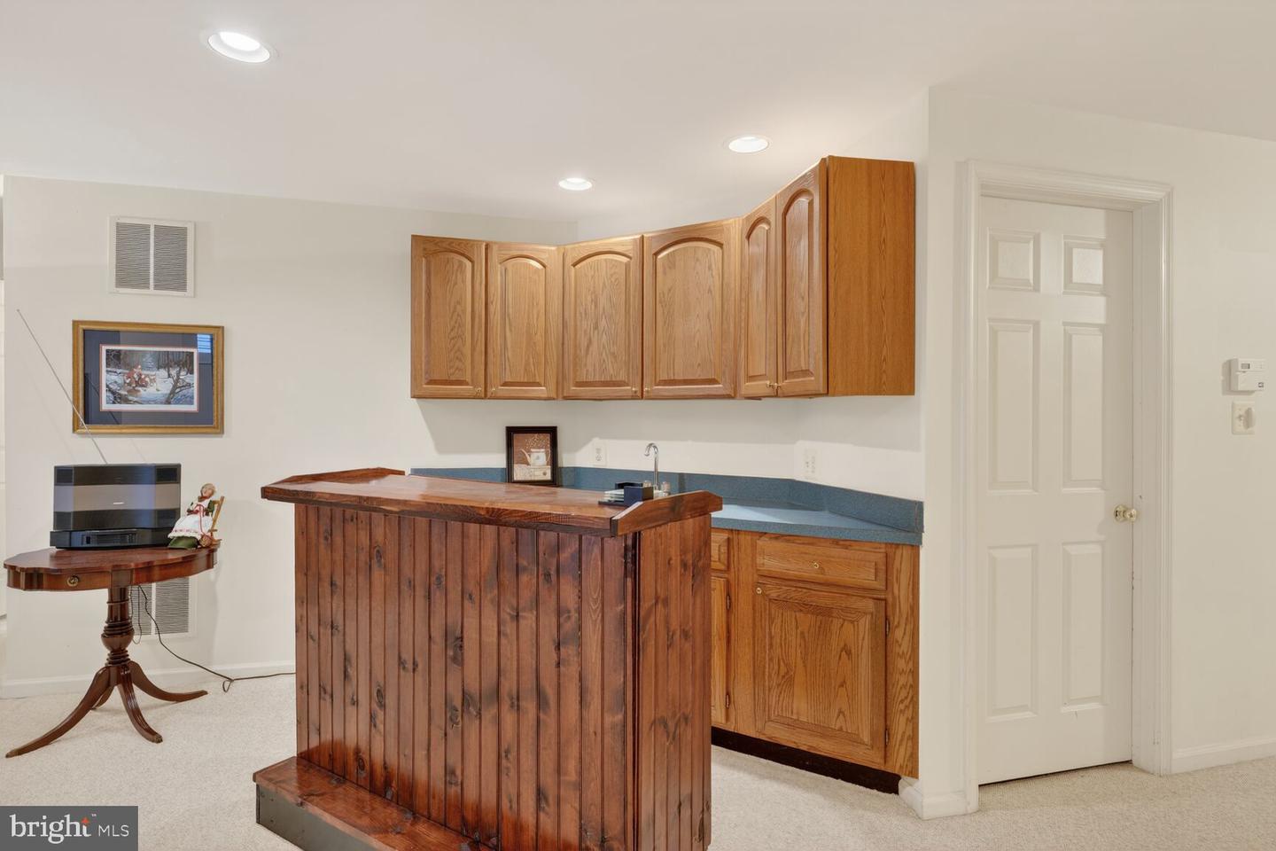 5409 GREEN GLEN LN, ALEXANDRIA, Virginia 22315, 5 Bedrooms Bedrooms, ,3 BathroomsBathrooms,Residential,For sale,5409 GREEN GLEN LN,VAFX2290898 MLS # VAFX2290898