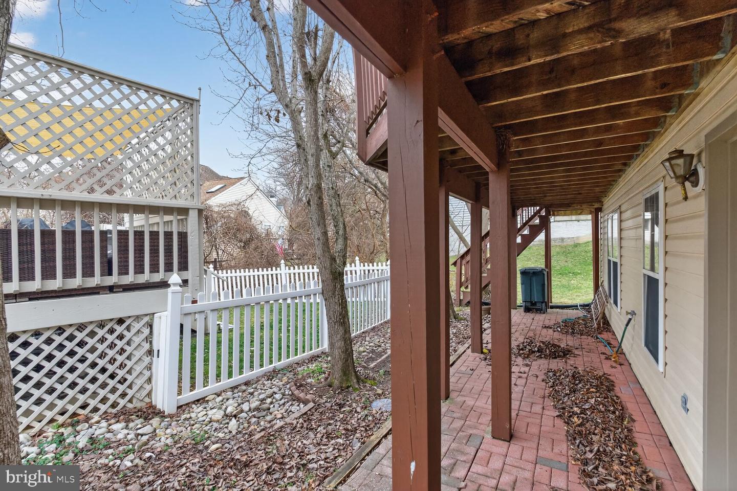 5409 GREEN GLEN LN, ALEXANDRIA, Virginia 22315, 5 Bedrooms Bedrooms, ,3 BathroomsBathrooms,Residential,For sale,5409 GREEN GLEN LN,VAFX2290898 MLS # VAFX2290898