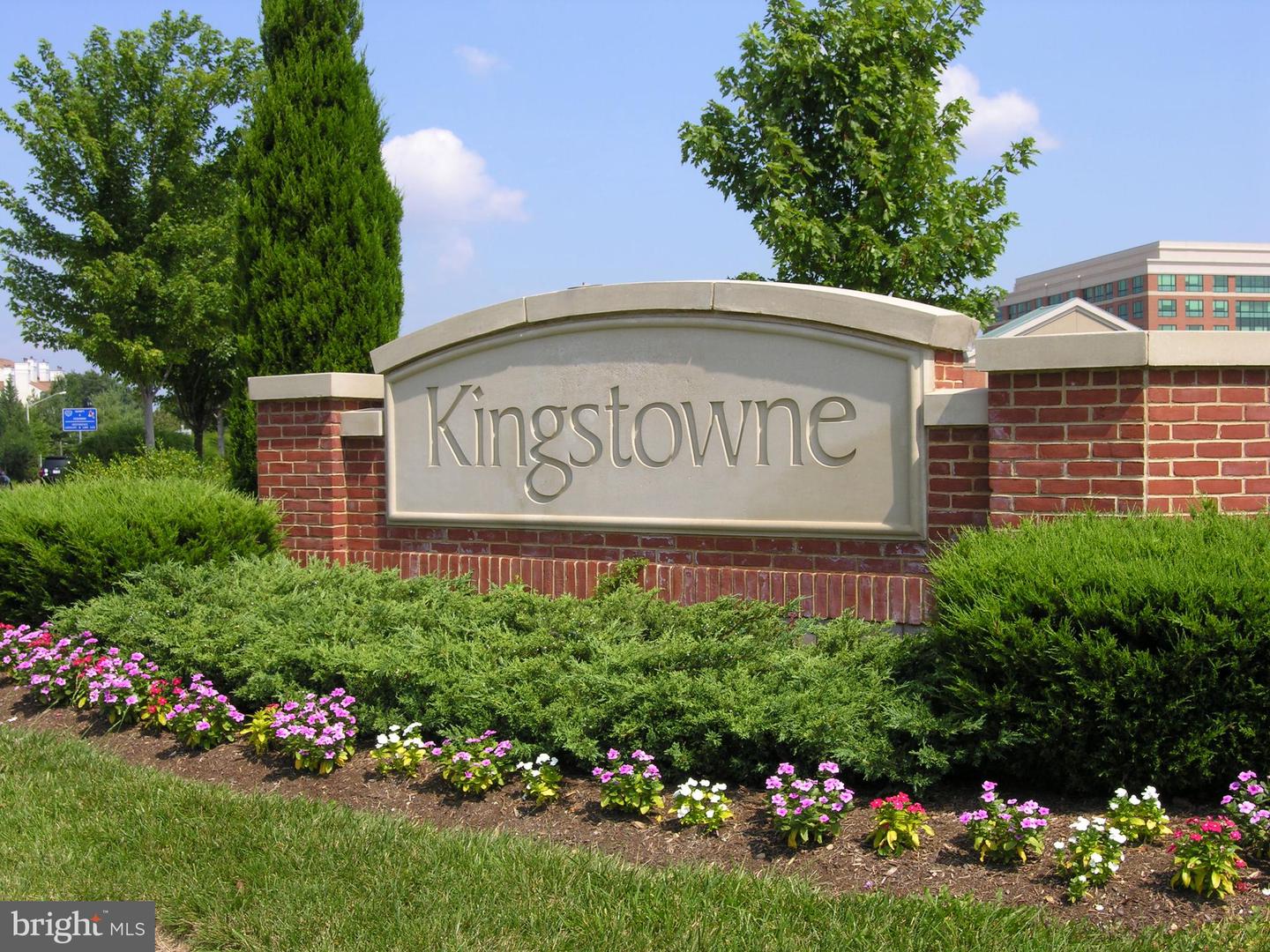 5409 GREEN GLEN LN, ALEXANDRIA, Virginia 22315, 5 Bedrooms Bedrooms, ,3 BathroomsBathrooms,Residential,For sale,5409 GREEN GLEN LN,VAFX2290898 MLS # VAFX2290898