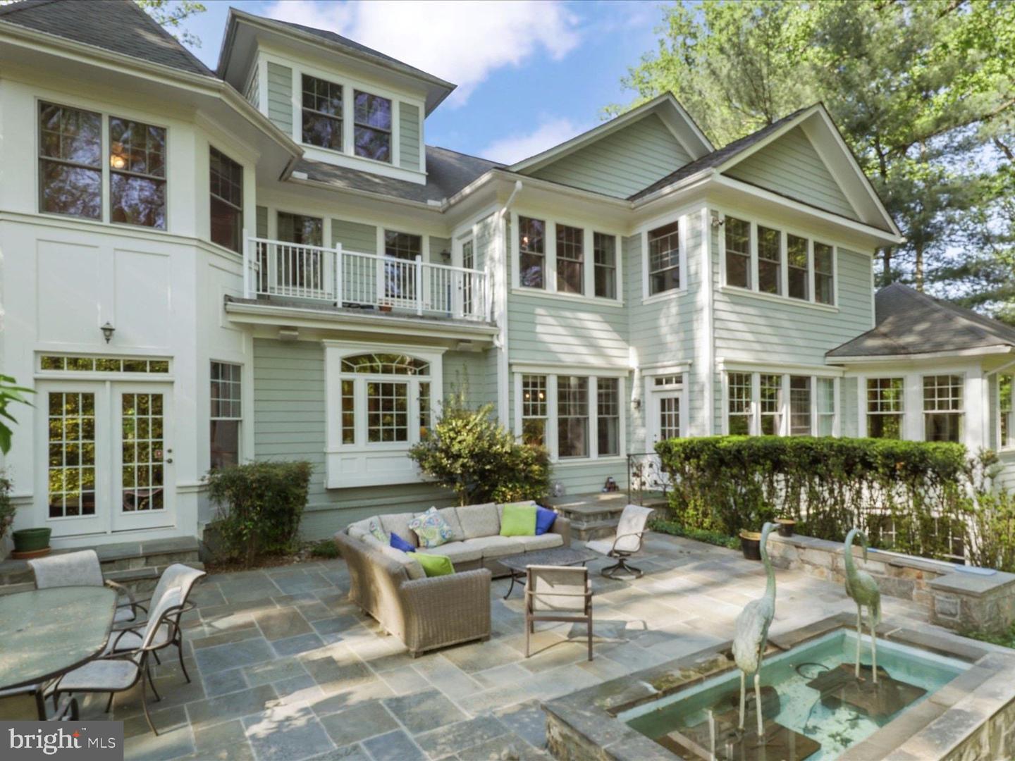 1889 VIRGINIA AVE, MCLEAN, Virginia 22101, 6 Bedrooms Bedrooms, 15 Rooms Rooms,7 BathroomsBathrooms,Residential,For sale,1889 VIRGINIA AVE,VAFX2290900 MLS # VAFX2290900