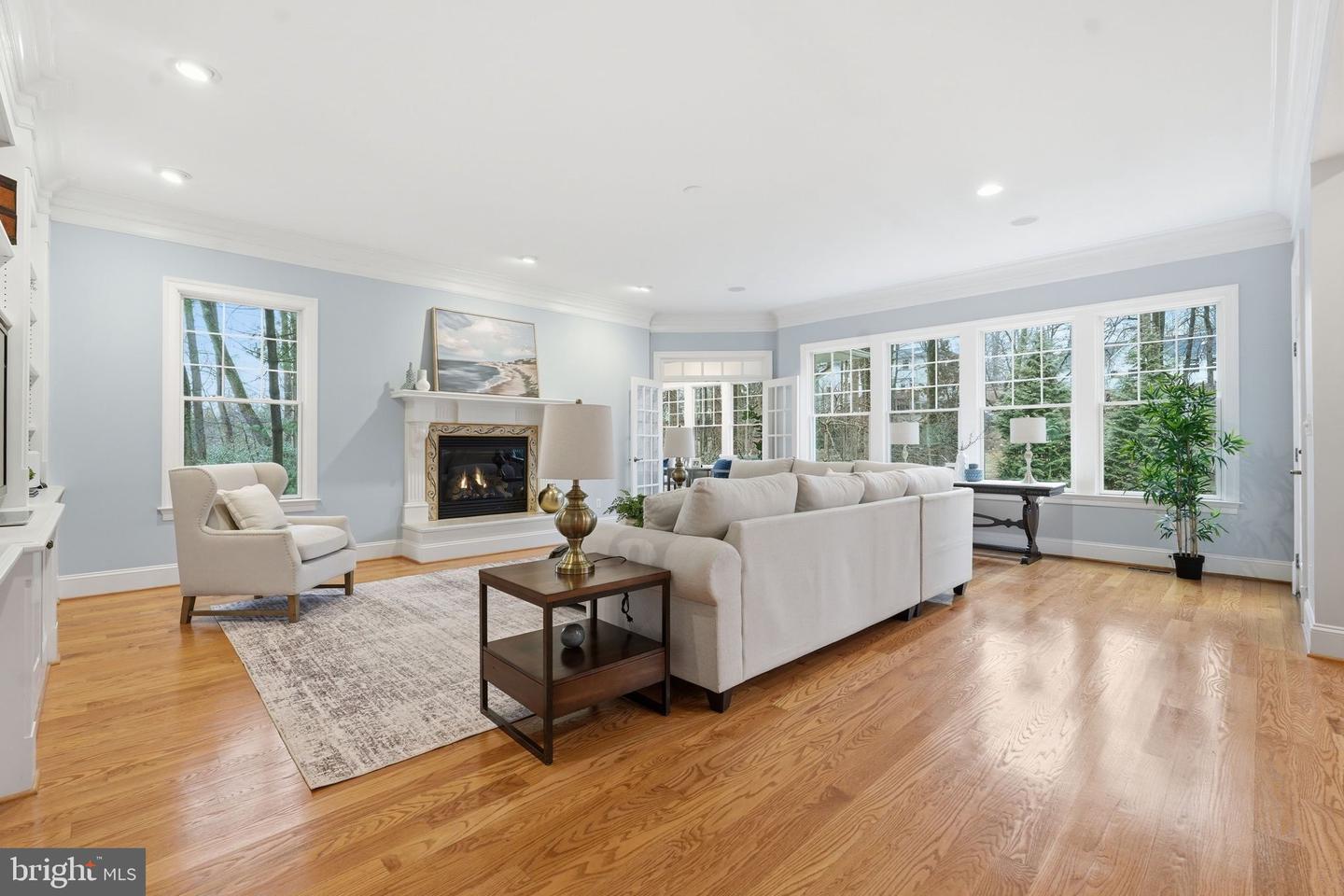 1889 VIRGINIA AVE, MCLEAN, Virginia 22101, 6 Bedrooms Bedrooms, 15 Rooms Rooms,7 BathroomsBathrooms,Residential,For sale,1889 VIRGINIA AVE,VAFX2290900 MLS # VAFX2290900