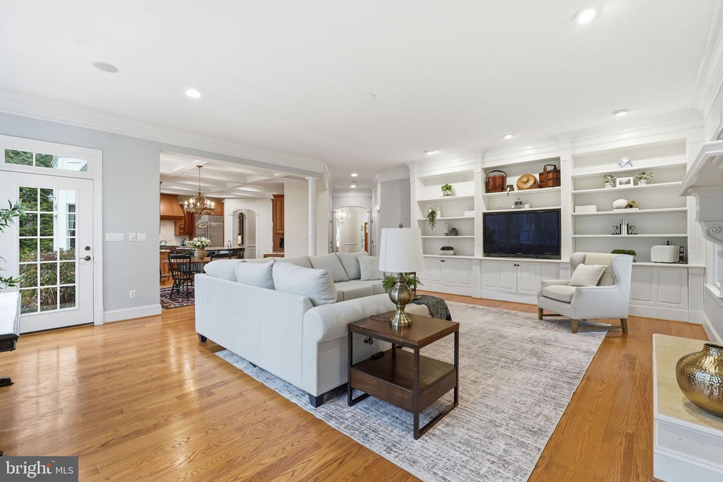 1889 VIRGINIA AVE, MCLEAN, Virginia 22101, 6 Bedrooms Bedrooms, 15 Rooms Rooms,7 BathroomsBathrooms,Residential,For sale,1889 VIRGINIA AVE,VAFX2290900 MLS # VAFX2290900