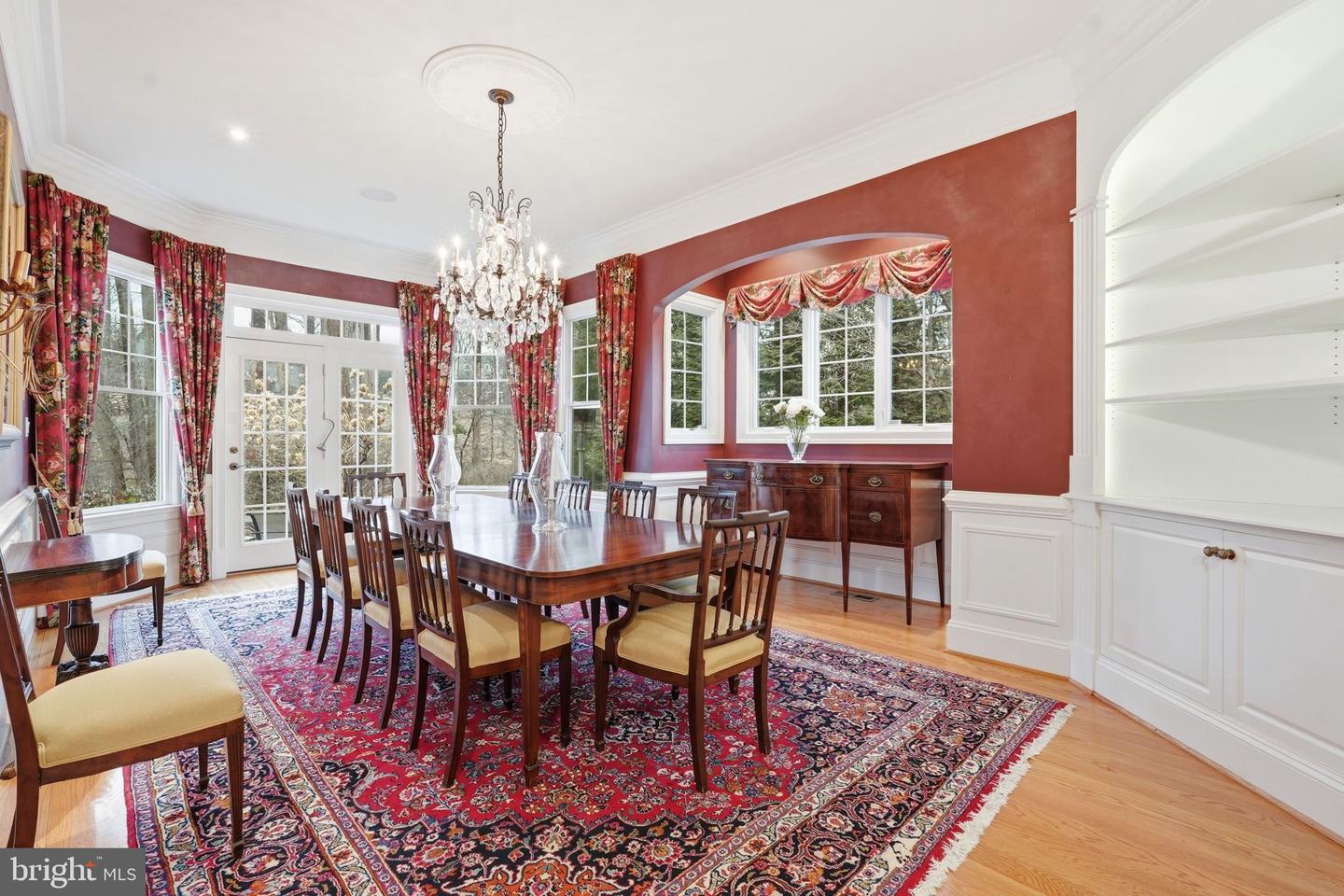 1889 VIRGINIA AVE, MCLEAN, Virginia 22101, 6 Bedrooms Bedrooms, 15 Rooms Rooms,7 BathroomsBathrooms,Residential,For sale,1889 VIRGINIA AVE,VAFX2290900 MLS # VAFX2290900