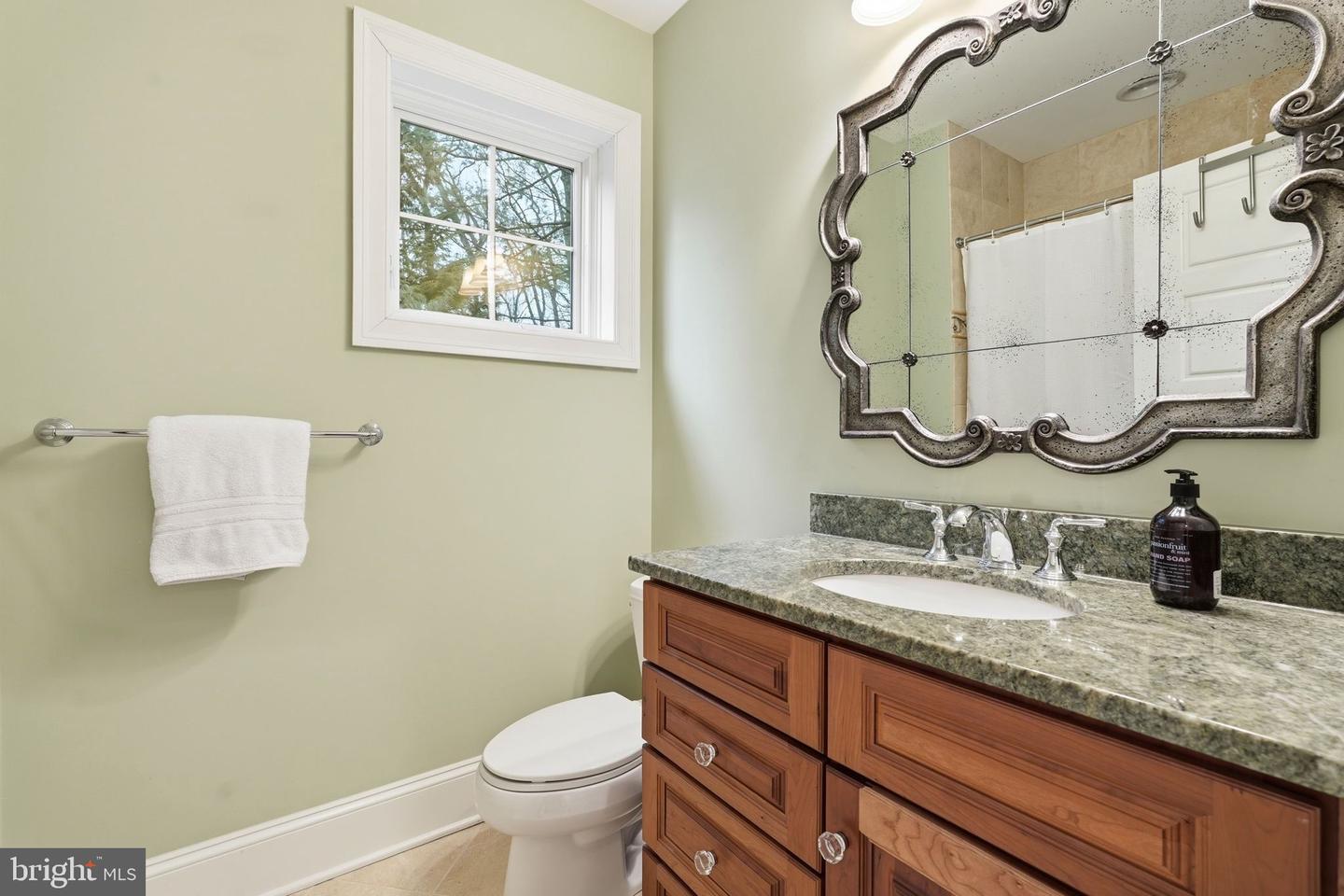 1889 VIRGINIA AVE, MCLEAN, Virginia 22101, 6 Bedrooms Bedrooms, 15 Rooms Rooms,7 BathroomsBathrooms,Residential,For sale,1889 VIRGINIA AVE,VAFX2290900 MLS # VAFX2290900